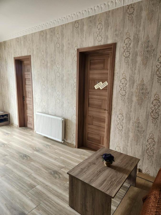 Hotel Moon Night Stepancminda Zewnętrze zdjęcie